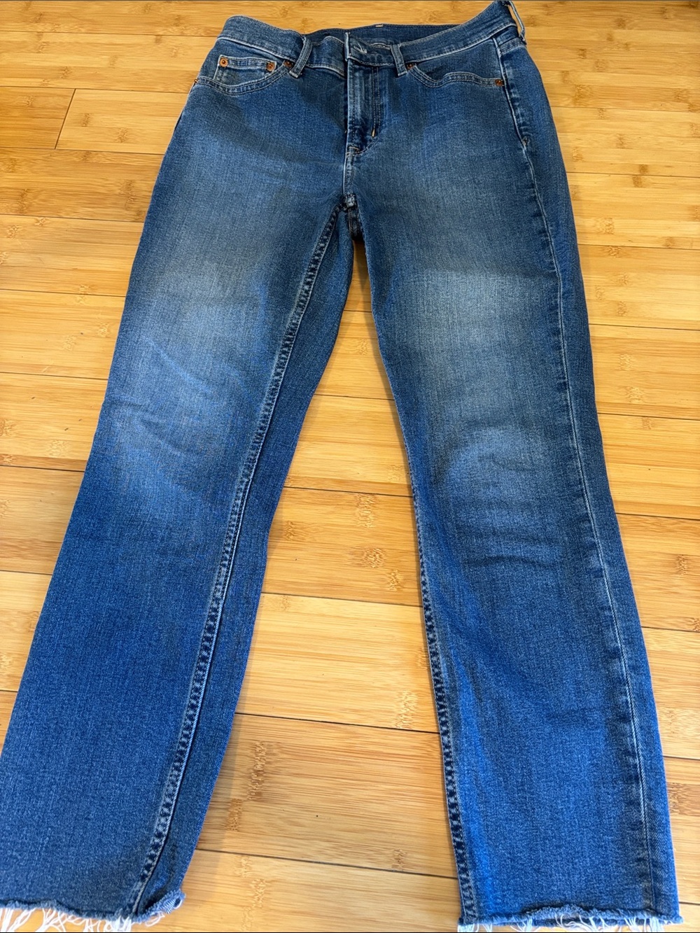 GAP Women’s Vintage Slim Mid Rise Jeans